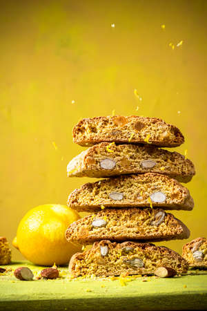 Italian Cantuccini almond biscuits cakes.の写真素材