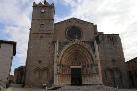 Church of Santa Maria de CastellÃ³ d'EmpÃºries, EmpordÃ  Cathedral, Costa Brava, Catalonia, Spainの写真素材