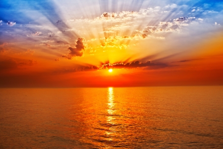 sunrise in the seaの写真素材