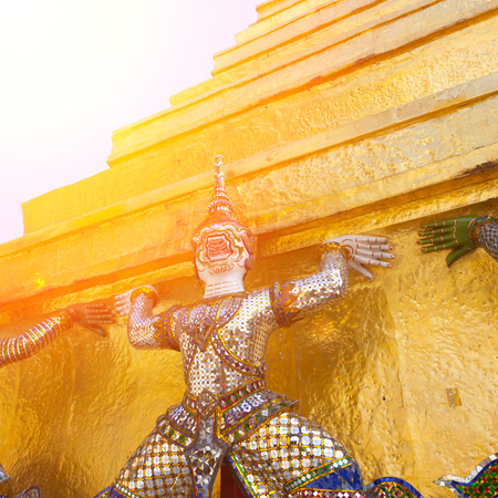 Giant Buddha in Grand Palace, Bangkok, Thailandの写真素材