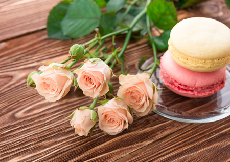 rose flower on wood backgroundの写真素材