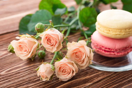 rose flower on wood backgroundの写真素材