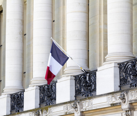 PARIS, FRANCE - AUG 6, 2016: The famous Petit Palais museum detail with the flag of France, in Paris, Franceのeditorial素材