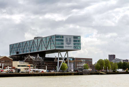 ROTTERDAM, NETHERLANDS : Koningshaven harbour with monumental steel bridge De Hef and the Unilever office, as seen from the riverのeditorial素材