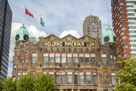 ROTTERDAM, NETHERLANDS : Hotel New York used to be the office of the Holland Amerika Lijn (HAL) shipping companyのeditorial素材