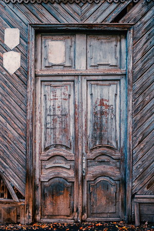 Obsolete Wooden Door Of Hut Slum Houseの写真素材