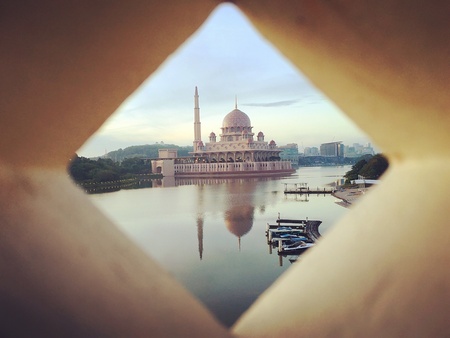 Unique perspective of putra mosque, putrajaya malaysiaの素材
