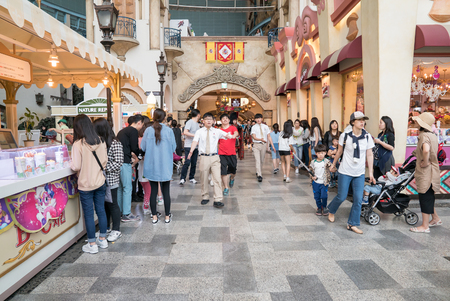 Seoul, Korea - May, 2016: Lotte World, a famous amusement theme park at Seoulのeditorial素材