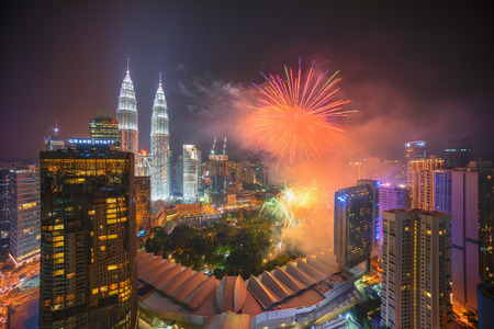 Kuala Lumpur, Malaysia - August 31, 2016: Fireworks show at Kuala Lumpur city centre during 59th Malaysia Hari Merdeka Celebration (Independence Day)のeditorial素材