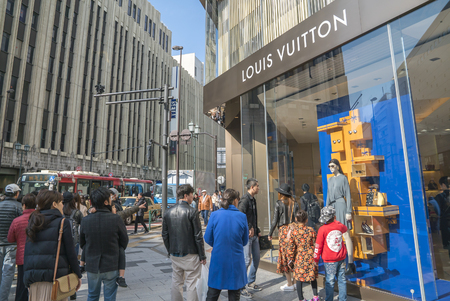 Shinjuku, Tokyo, Japan - April 02, 2017: Japanese and tourists walking and shopping at Shinjuku (large entertainment, business and shopping area around Shinjuku Station)のeditorial素材