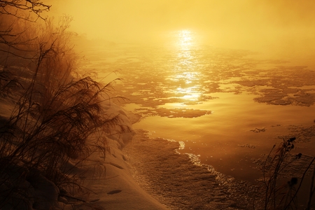 Kuerbin Chenwuの写真素材