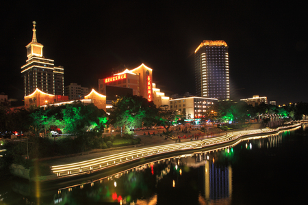 Night view of Sanyaのeditorial素材