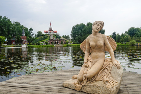 Ancient Greek portrait statue at volga manorのeditorial素材