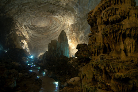 CACAHUAMILPA, MEXICO: Grutas de Cacahuamilpa (Cacahuamilpa caves) is one of the largest cave systems...