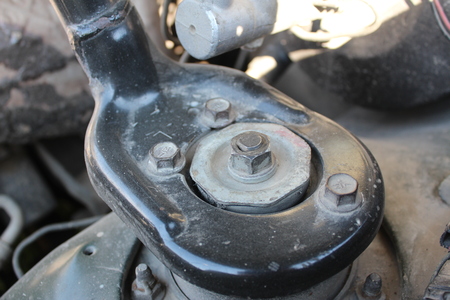 The strut under the hood of the carの写真素材