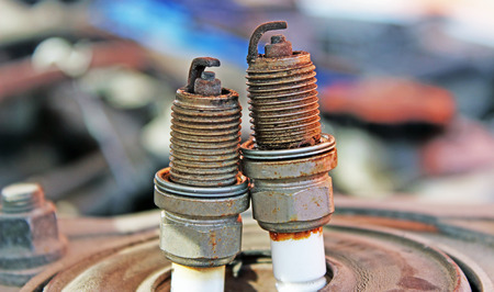 Macro shooting used spark plugs in the carの写真素材