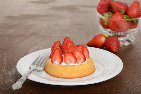 strawberry shortcake on a plateの写真素材