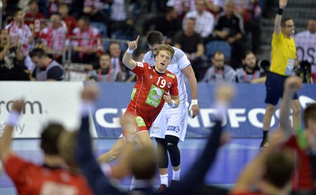 CRACOV, POLAND - JANUARY 27, 2016: Men's EHF European Handball Federation EURO 2016 Krakow Tauron Arena France Norwayo/p: Kristian Bjornsenのeditorial素材