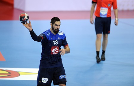 CRACOV, POLAND - JANUARY 21, 2016: Men's EHF European Handball Federation EURO 2016 Krakow Tauron Arena France - Belaruso/p: Nikola Karabaticのeditorial素材