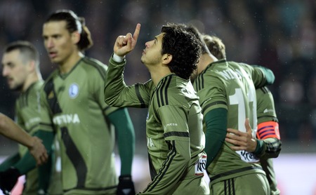 Cracov, POLAND - MARCH 12, 2016, T-Mobile Polish Extra League Premier Football League Cracovia Legia Cracov Warsawo / p: Guilherme goalのeditorial素材