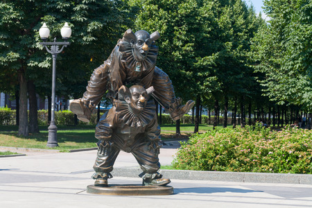 MOSCOW, RUSSIA - AUGUST 12, 2017: Clowns sculpture in Tsvetnoy Boulevard. This statue is dedicated to Albert Salamonsky (founder of Moscow Circus) and Yuri Nikulin (great russian clown).のeditorial素材