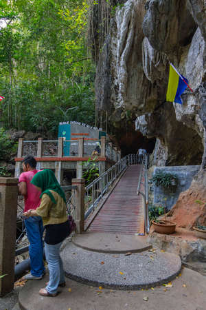 Perlis,Malaysia-January 19th,2014:Visitors were seen entering the Kelam Cave in Perlis.This is one of the famous tourist spot in Perlis.のeditorial素材