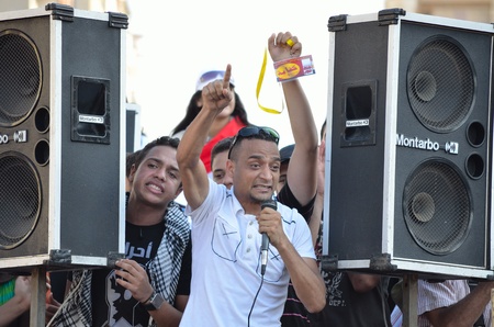 Alexandria, Egypt - Sep 9, 2011 - Egyptian demonstrators protesting the slow pace of reformのeditorial素材