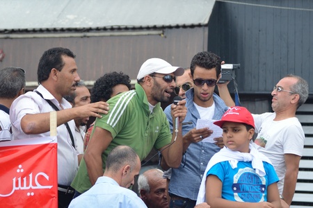 Alexandria, Egypt - Sep 30, 2011 - Egyptian demonstrators protesting the martial law and slow pace of reformのeditorial素材