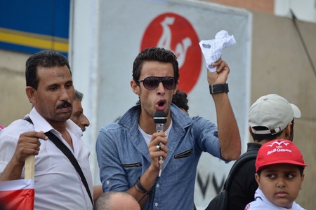 Alexandria, Egypt - Sep 30, 2011 - Egyptian demonstrators protesting the martial law and slow pace of reformのeditorial素材