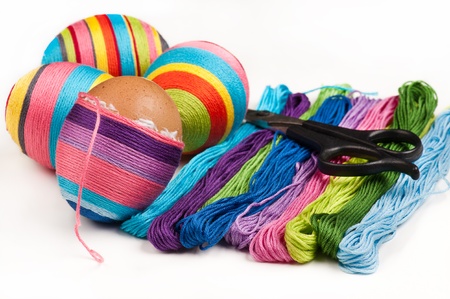 Do it yourself Easter eggs decoration