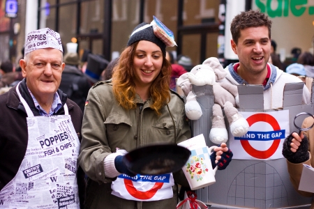 LONDON - FEBRUARY 12TH: Unidentified competitors at the Great spitalfield pancake race on the 12th of February 2013 in london, UK.  The Great Spitalfield pancake race raised money for the Londonのeditorial素材