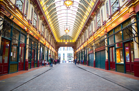 LONDON - OCTOBER 18TH: The interior of Leadenhall market on October 18th, 2014 in London, england, uk. Leadenhall Market is a restored Victorian covered marketのeditorial素材