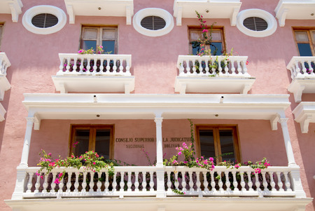 CARTAGENA - SEPTEMBER 13TH: The exterior of the beautiful courthouse on September the 13th, 2015 in Cartagena, Colombia. Cartagena is the 5th largest city in Colombiaのeditorial素材