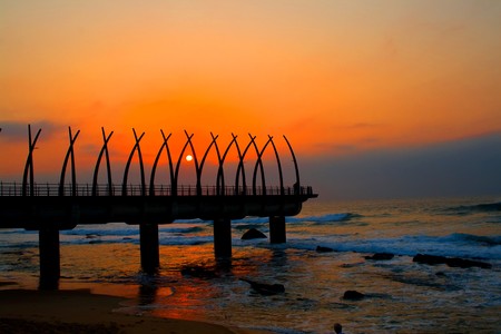 sunrise and pierの写真素材