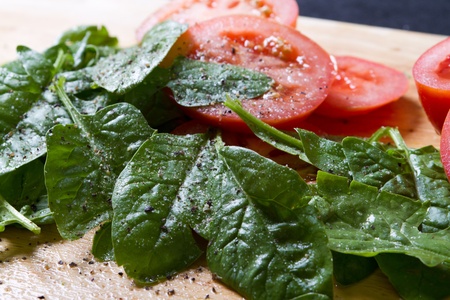 baby spinach and tomatoの写真素材