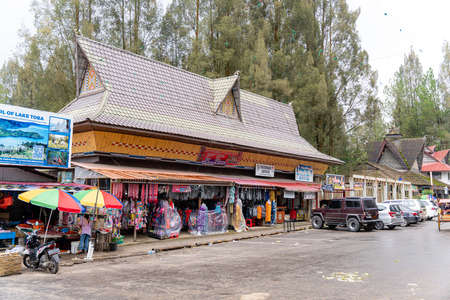 BERASTAGI, INDONESIA - SEPTEMBER 28,2021. Berastagi Fruit Market, North Sumatra a regionally famous traditional market selling local fruits souvenirs. Berastagi is famous for its passion fruit.のeditorial素材