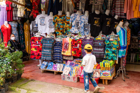 BERASTAGI, INDONESIA - SEPTEMBER 28,2021. Berastagi Fruit Market, North Sumatra a regionally famous traditional market selling local fruits souvenirs. Berastagi is famous for its passion fruit.のeditorial素材