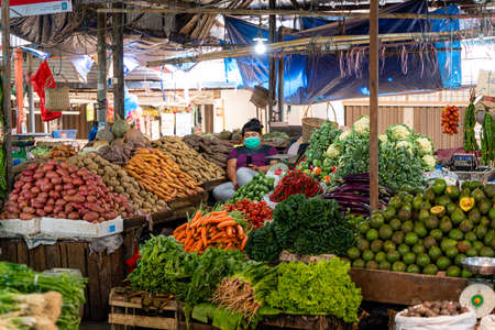 BERASTAGI, INDONESIA - SEPTEMBER 28,2021. Berastagi Fruit Market, North Sumatra a regionally famous traditional market selling local fruits souvenirs. Berastagi is famous for its passion fruit.のeditorial素材