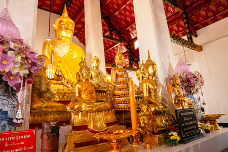 Bangkok,Thailand - February, 14 2023 :Wat Arun is a Buddhist temple in the Bangkok Yai district of Bangkok, Thailand. It is situated on Thonburi on the west bank of the Chao Phraya River.のeditorial素材