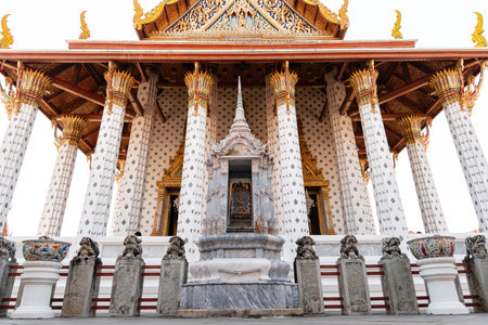 Bangkok,Thailand - February, 14 2023 :Wat Arun is a Buddhist temple in the Bangkok Yai district of Bangkok, Thailand. It is situated on Thonburi on the west bank of the Chao Phraya River.のeditorial素材