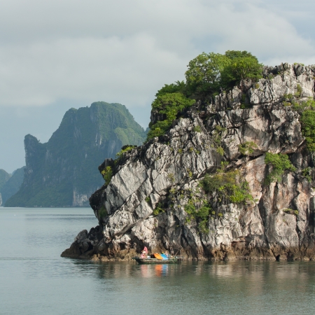 Fishing boat in the Ha Long Bay, Vietnamの写真素材