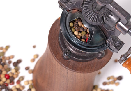 Old style pepper mill isolated on white backgroundの写真素材