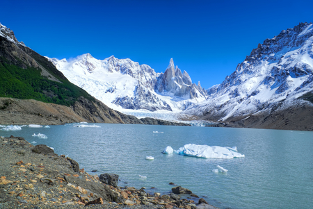 Scenic view of Los Glaciares national park in Argentinaの写真素材