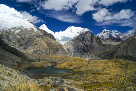 Scenic view of high mountain peaks in Peruvian Andesの写真素材