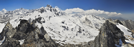 Scenic panorama of Himalayas near Kanchenjunga in Nepalの写真素材