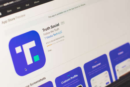 Screen-shot for the new Truth social appのeditorial素材