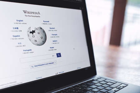 San Pellegrino terme, Italy - may, 2, 2022: Laptop with Wikipedia homepageのeditorial素材