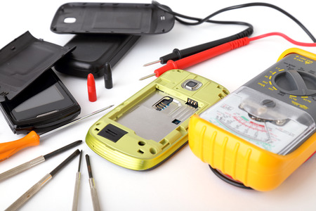 repair smartphones