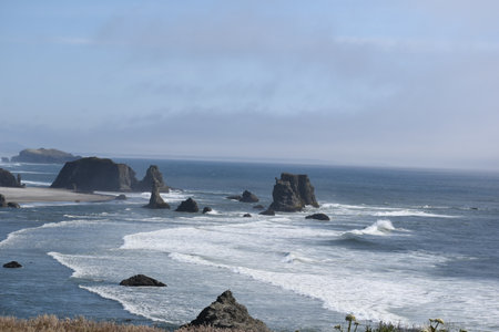 A view of the cliffs along the Oregon coastの写真素材