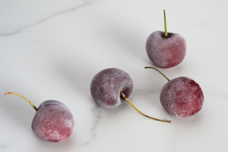 Frozen cherriesの素材